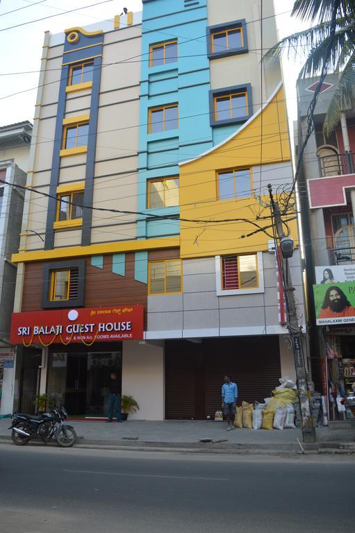 Sri Balaji Guest House Bangalore Exterior foto